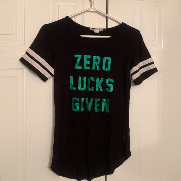 🍀Urban Heritage Saint Patrick’s Day T-Shirt - Picture 3 of 7